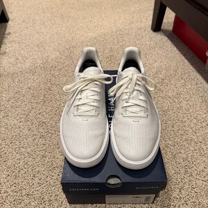 Cole Haan Men's Grandpro Rally Laser Cut Sneaker, White - Size 8